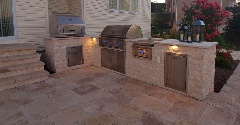 025-Details-Outdoor-Kitchen